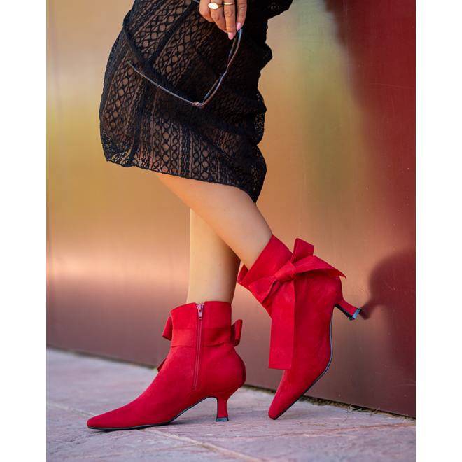 Stiefeletten mit schwarzer Suedine-Schleife - Copy