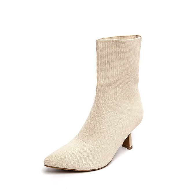 Sock Boots Beige mit Kittenabsatz