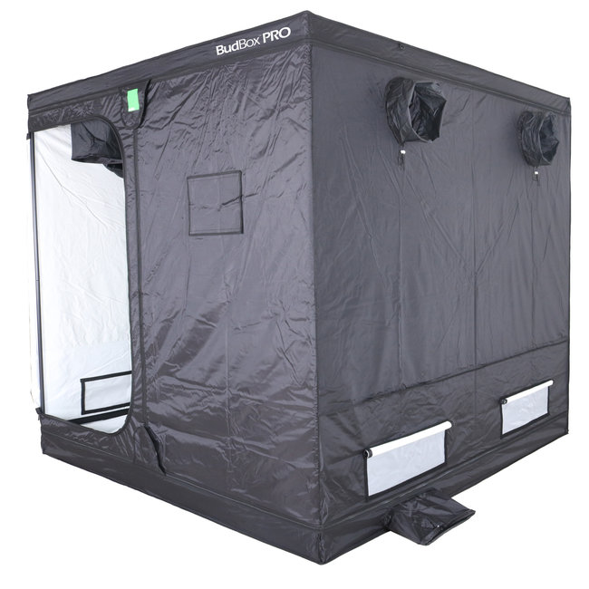 BudBox PRO TITAN Plus 2.4 x 2.4 x 2m White Grow Tent