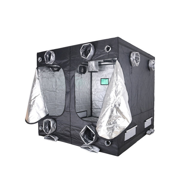BudBox PRO TITAN Plus 2.4 x 2.4 x 2m Silver Mylar Grow Tent