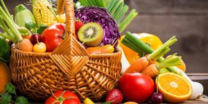 Growing vegetables indoors: Tips for Year-Round food production