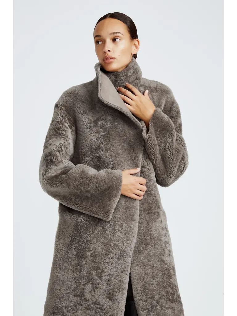 NOUR HAMMOUR Nour Hammour Birthday coat Icelande Grey