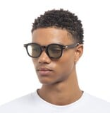 Le Specs Le specs LSP2452391 Hoodwinked Black w/ Moss