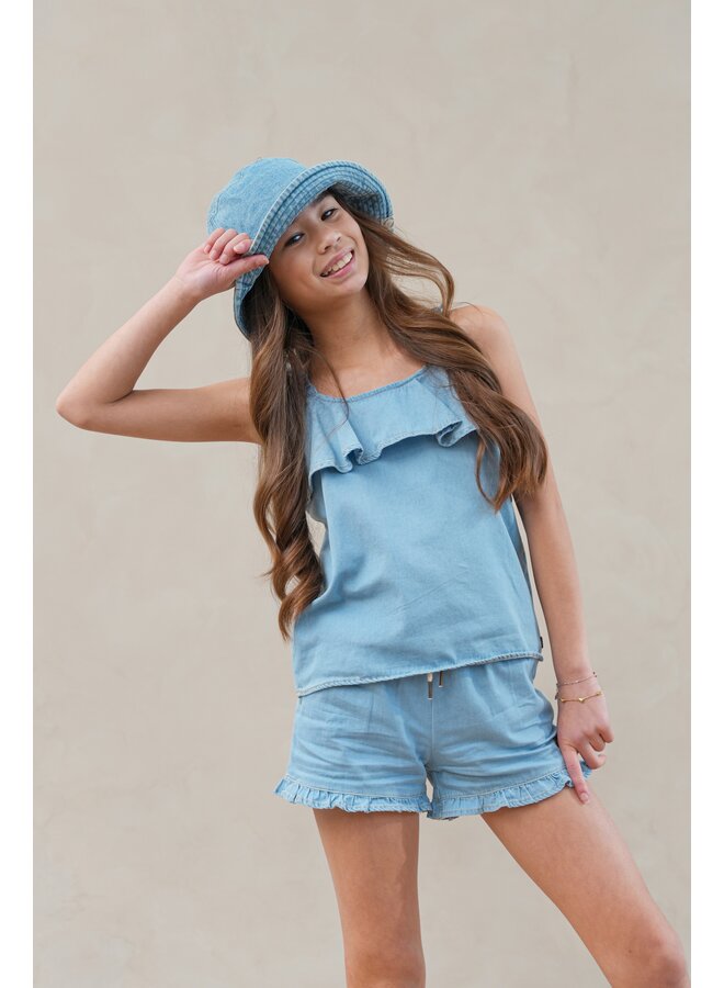 Fiona Flo girls chambrey short with ruffle hem F602-5603 | lt denim (181)