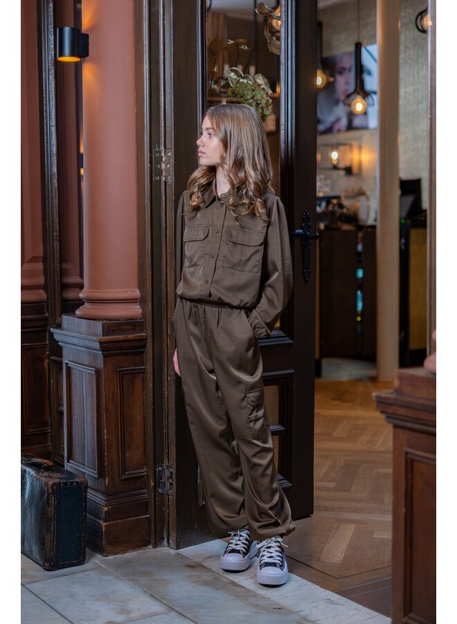 F608-3125 Candy Flo young blouse with big pockets | Choco 470 (W26)