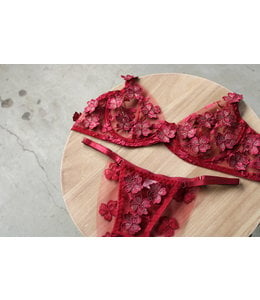 Body Dream Red Flower Set