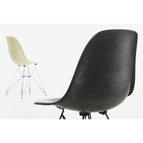 Vitra Vitra Eames Fiberglass Chairs