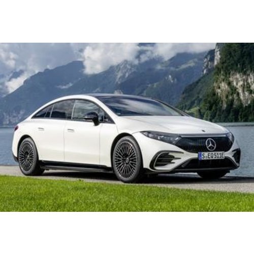 Dakdragers Mercedes EQS sedan