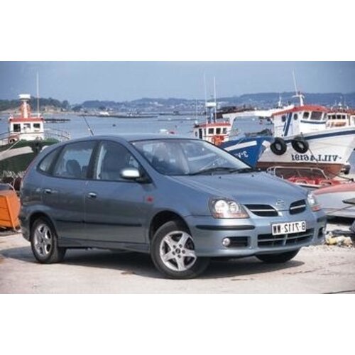 Dakdragers Nissan Almera Tino