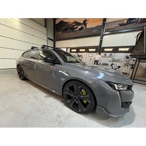Thule WingBar Edge Thule WingBar Edge dakdragers Peugeot 508 SW bouwjaar 2018 t/m heden met gesloten dakrailing