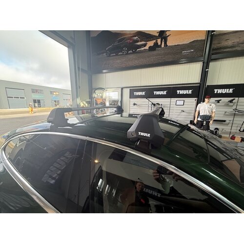 Thule WingBar Edge Thule WingBar Edge dakdragers Porsche Panamera bouwjaar 2023 t/m heden Thule WingBar Edge Thule WingBar Edge dakdragers Porsche Panamera bouwjaar 2023 t/m heden