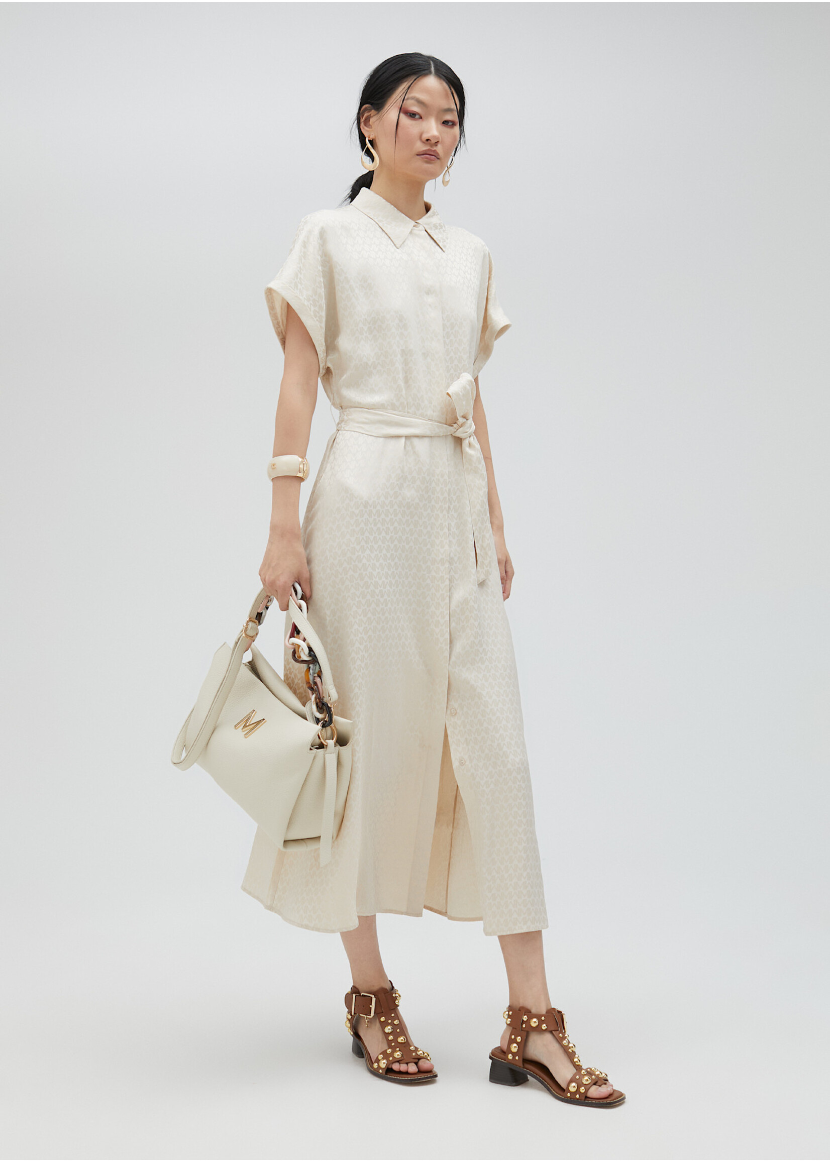MS2516004 Robe