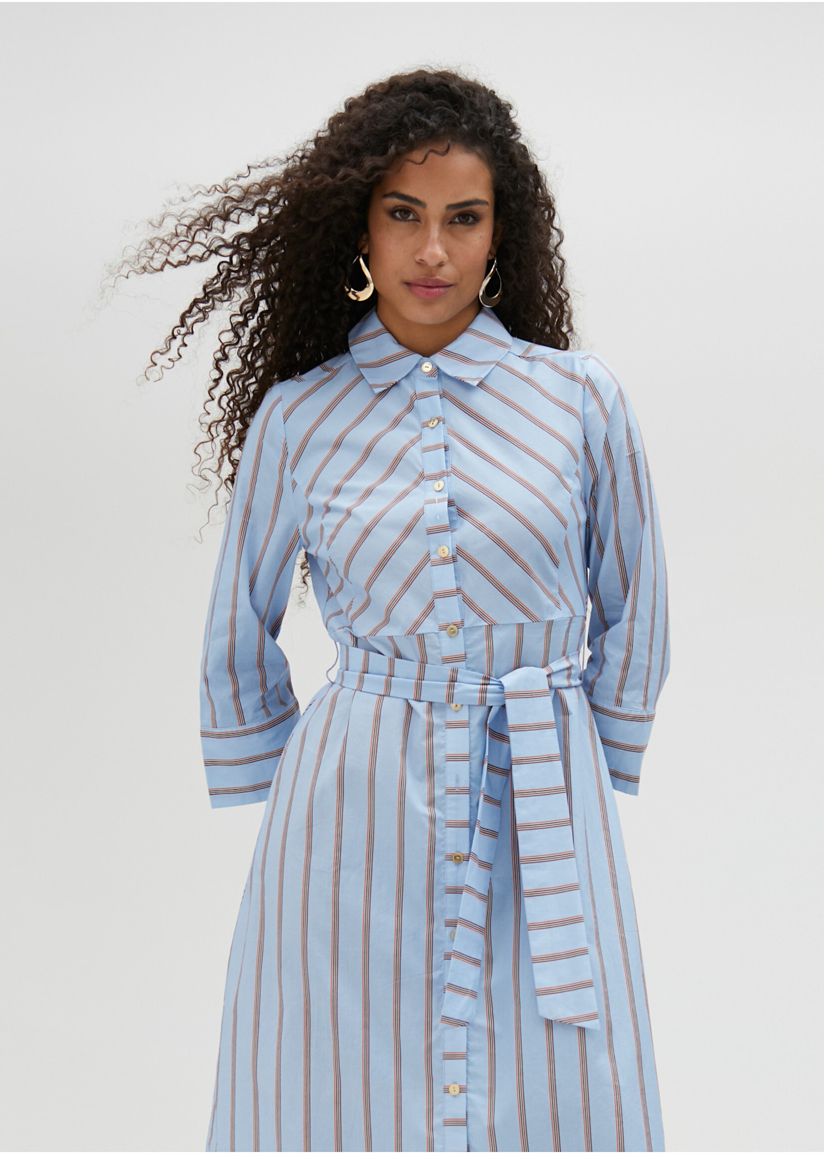 LS2516016 Robe