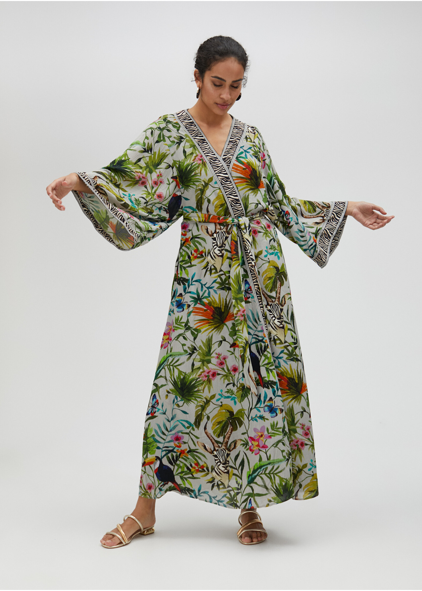 LS2516046 Kimono