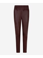 302550006 Colette Burgundy