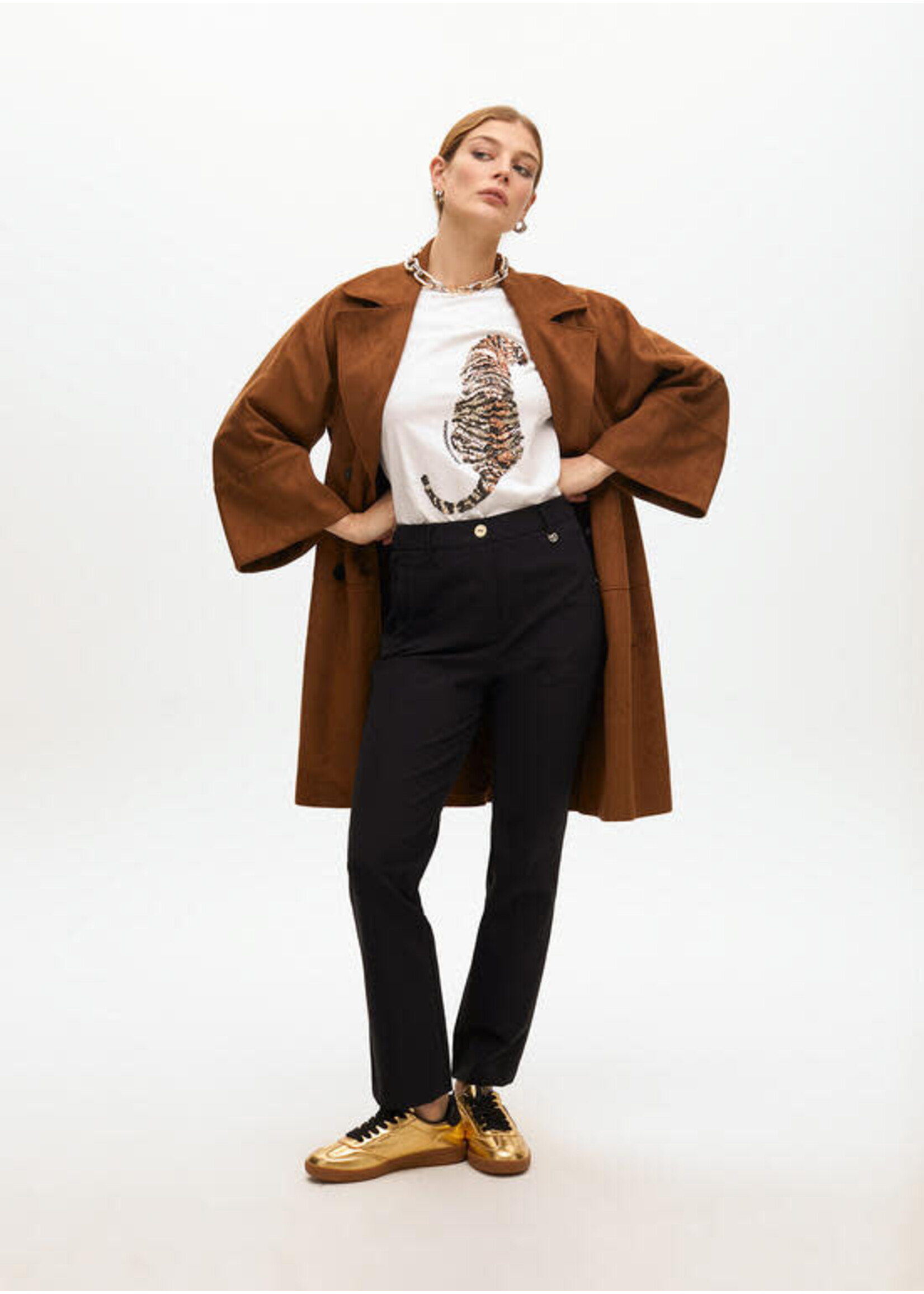 LF2514027 Pantalón básico tejido técnico NAVY