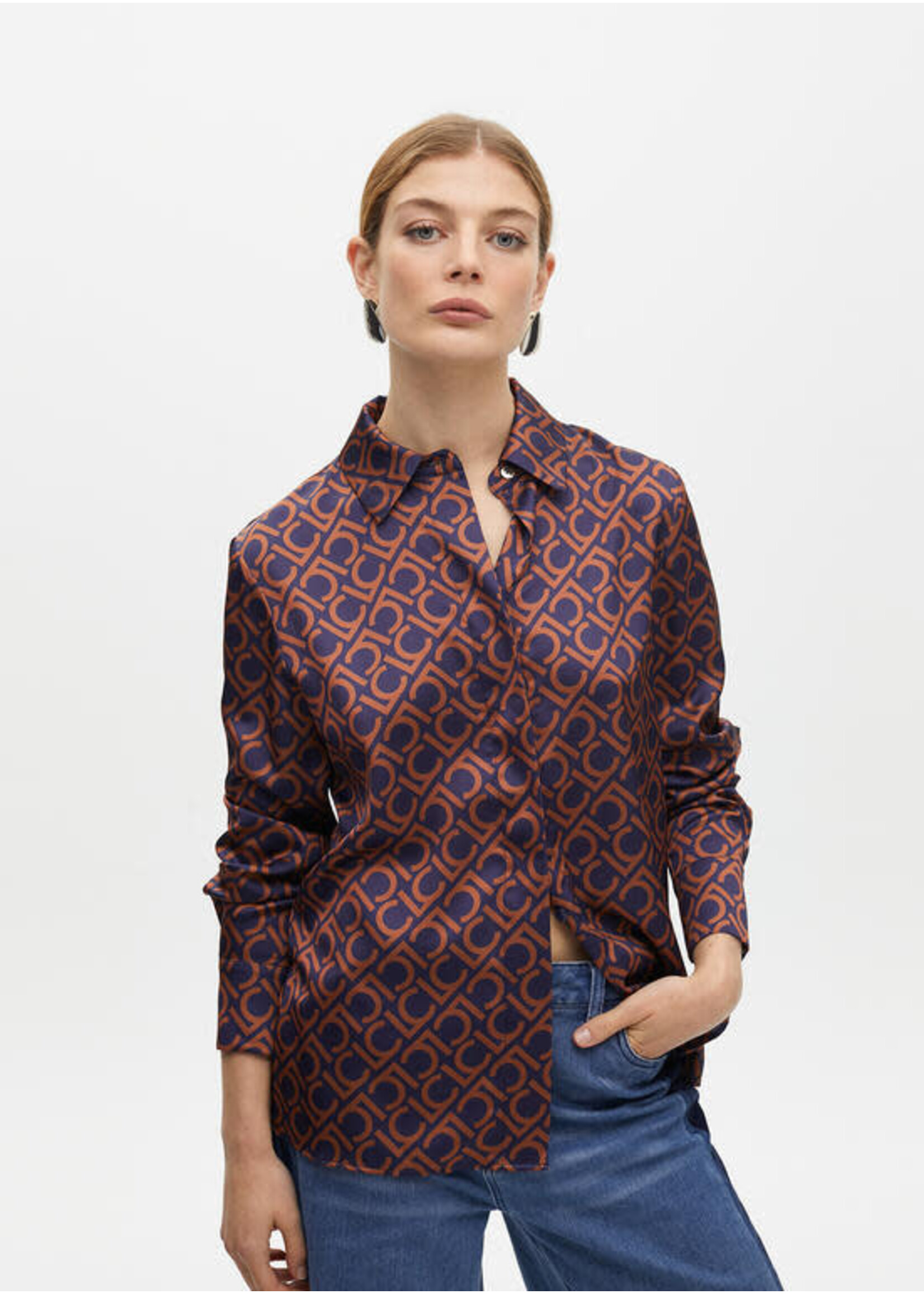 LF2515020 Camisa estampada en satén recta AZUL-MARRON