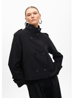 MF2502011 Chaqueta corta detalle plisado en espalda NEGRO