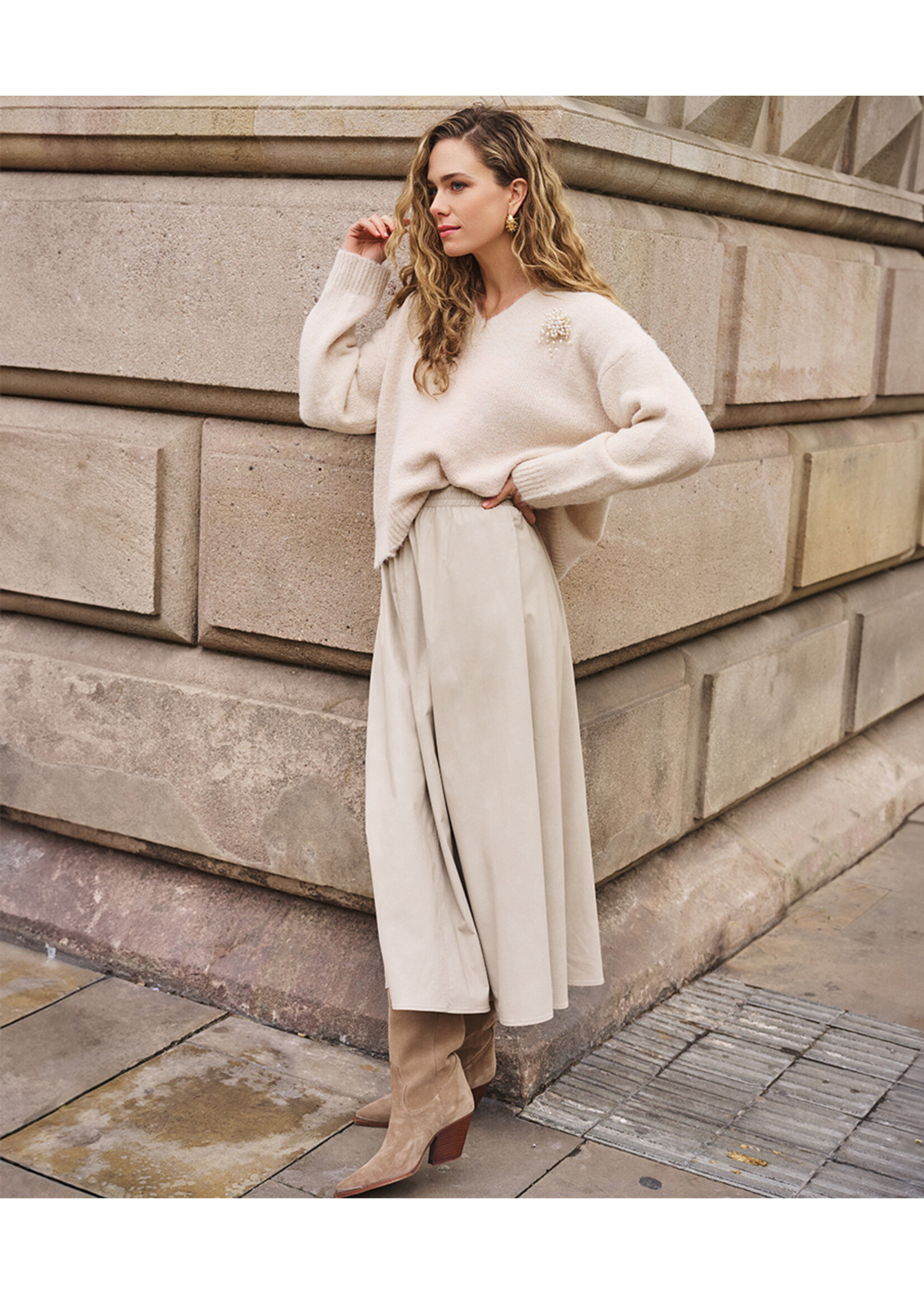 F25.11504 Skirt long lightweight PU