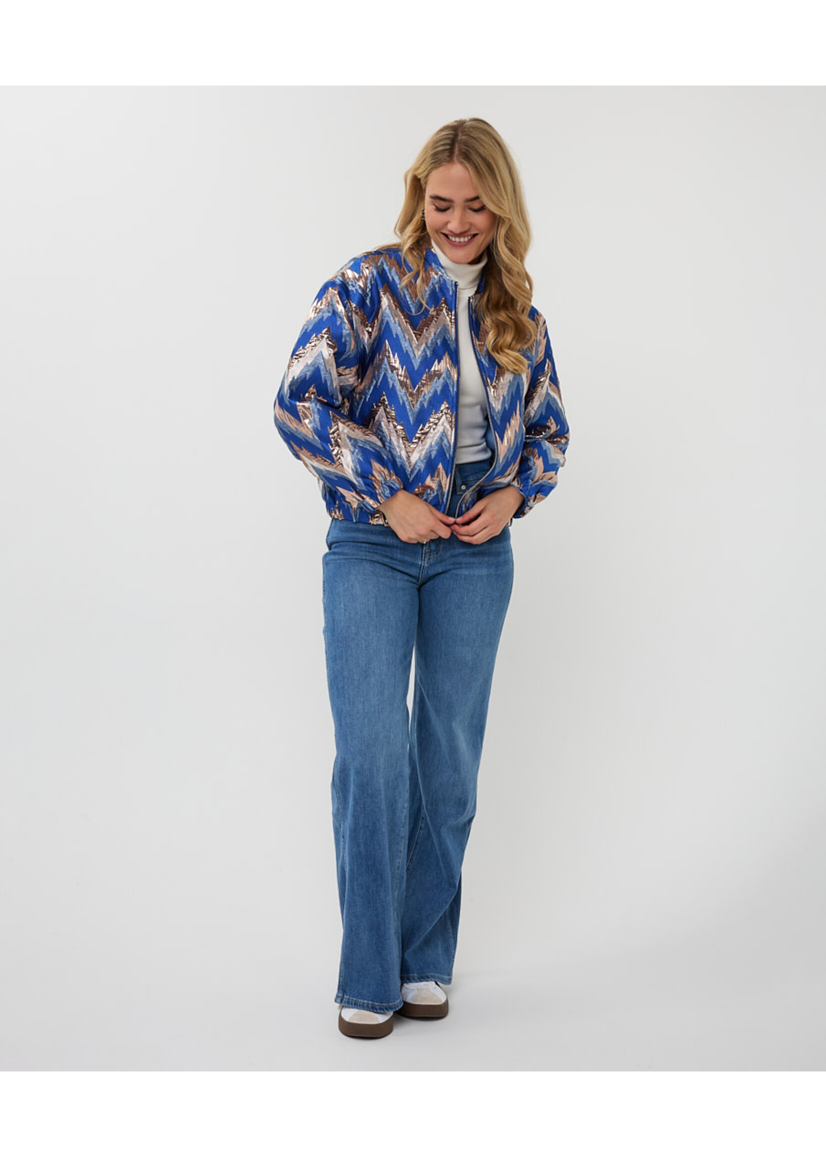 F25.19500 Jacket Bomber jacquard zigzag