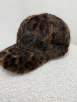 pet fluffy leopard