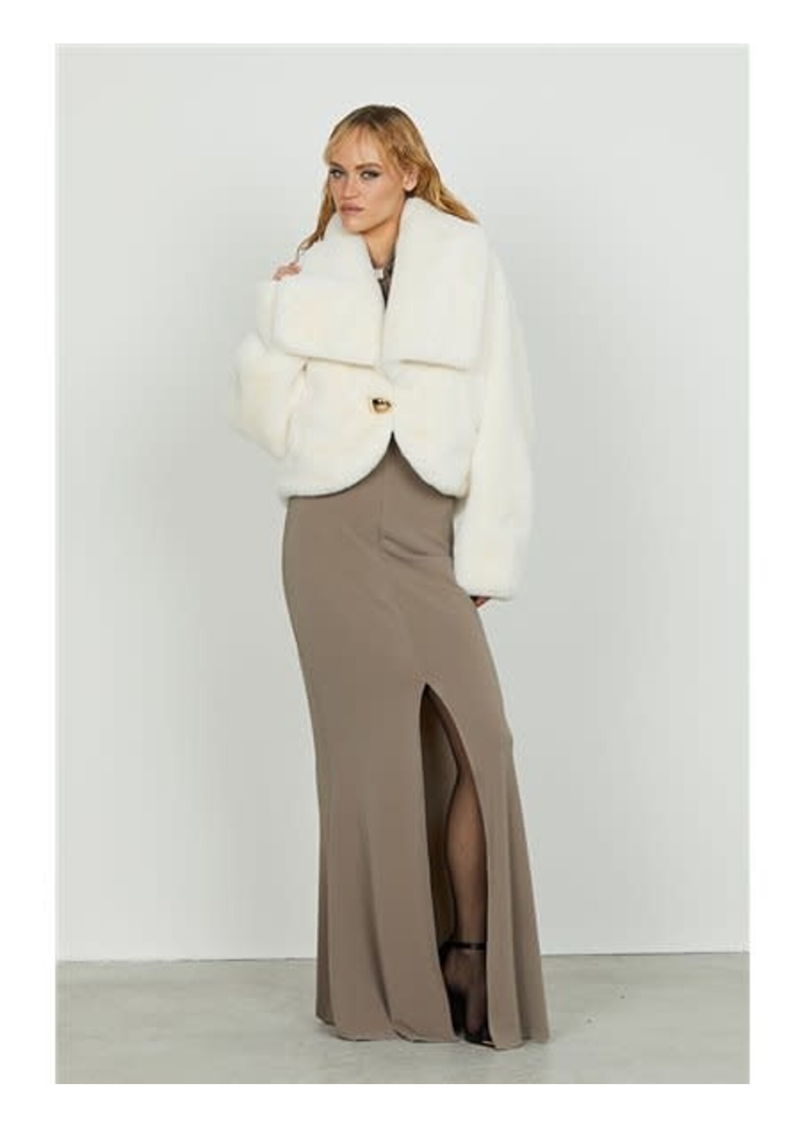 RCA2505009006 Fake Fur Mory