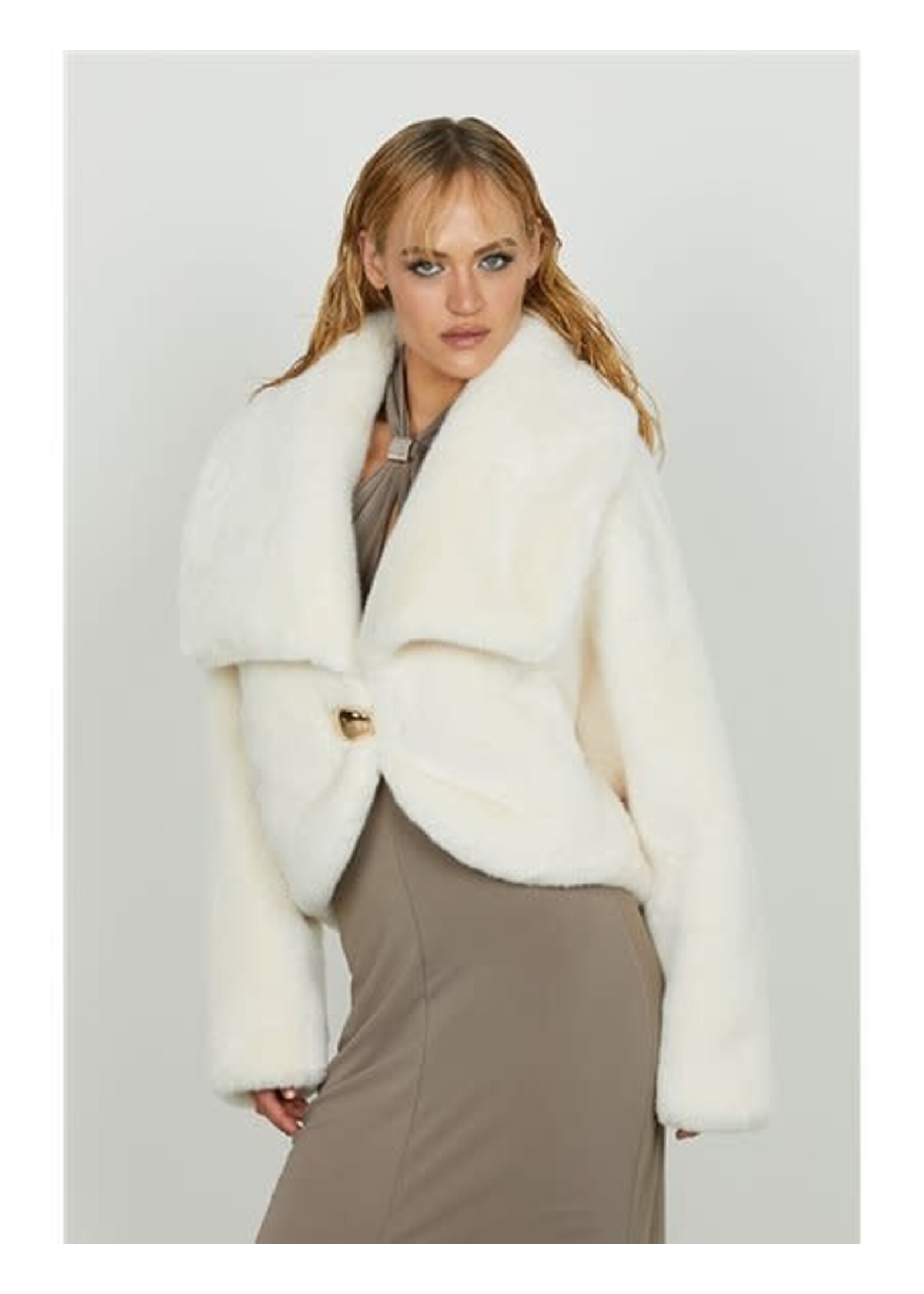 RCA2505009006 Fake Fur Mory