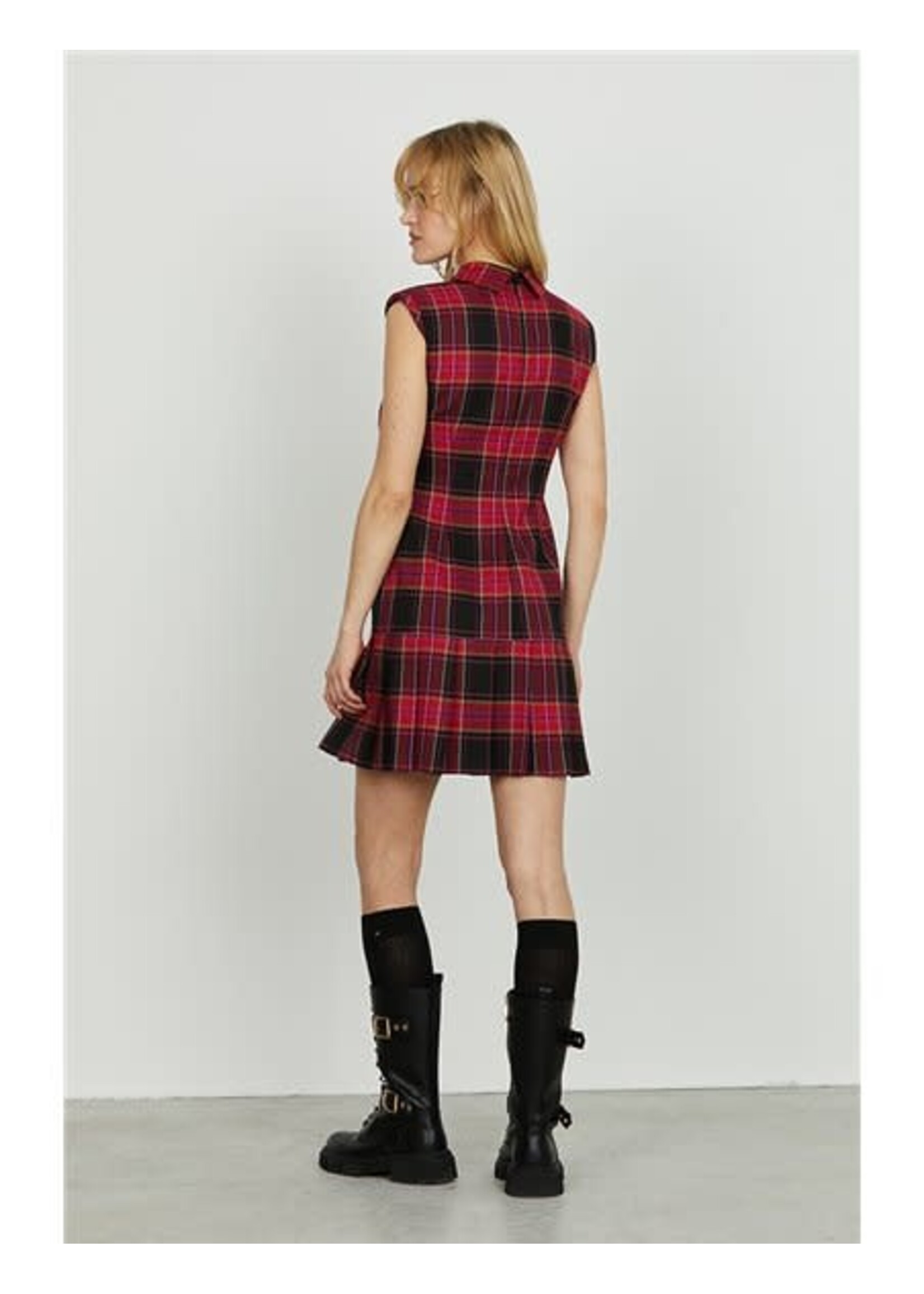 RDA2509091024 Short Dress Isidoris
