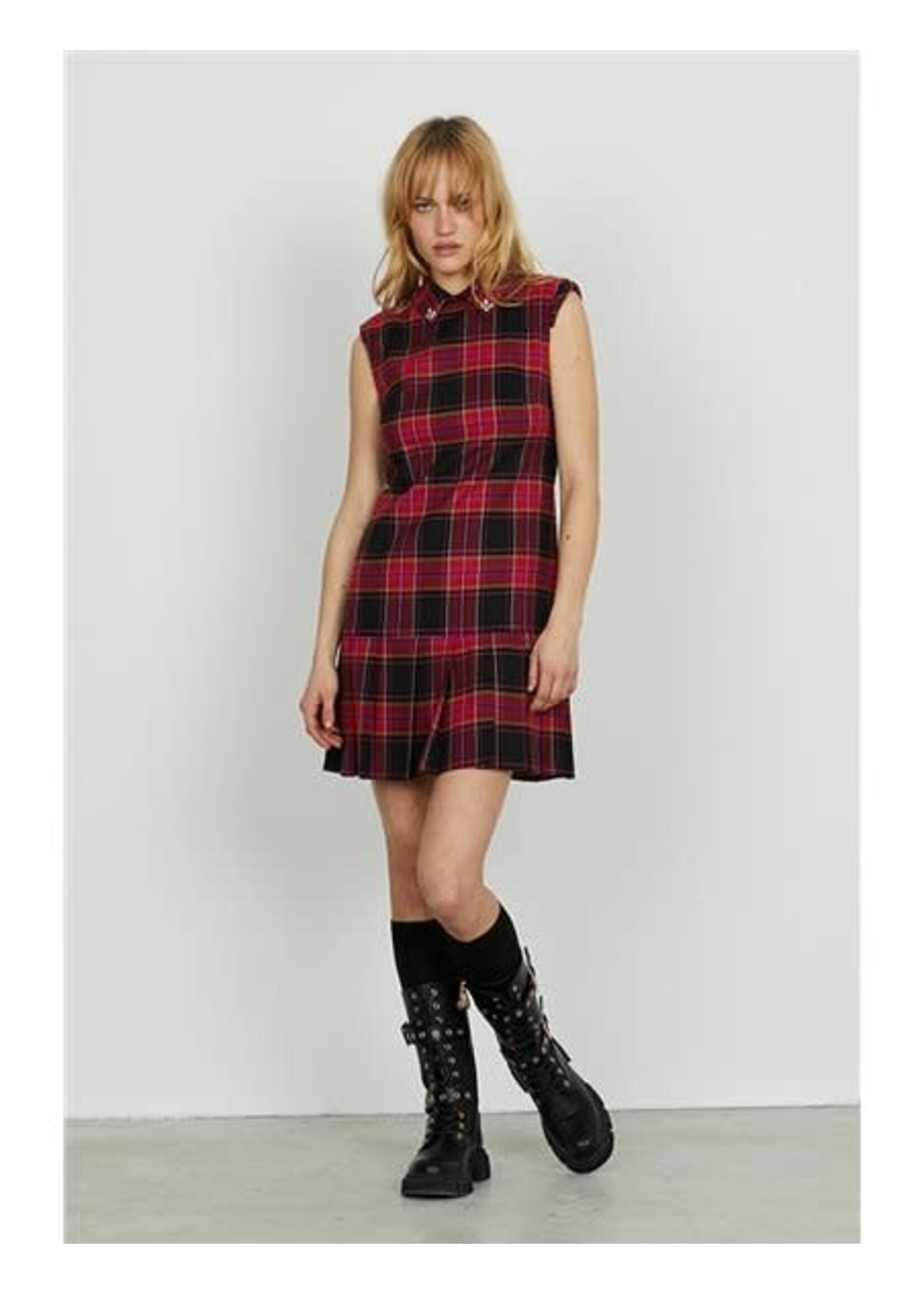 RDA2509091024 Short Dress Isidoris