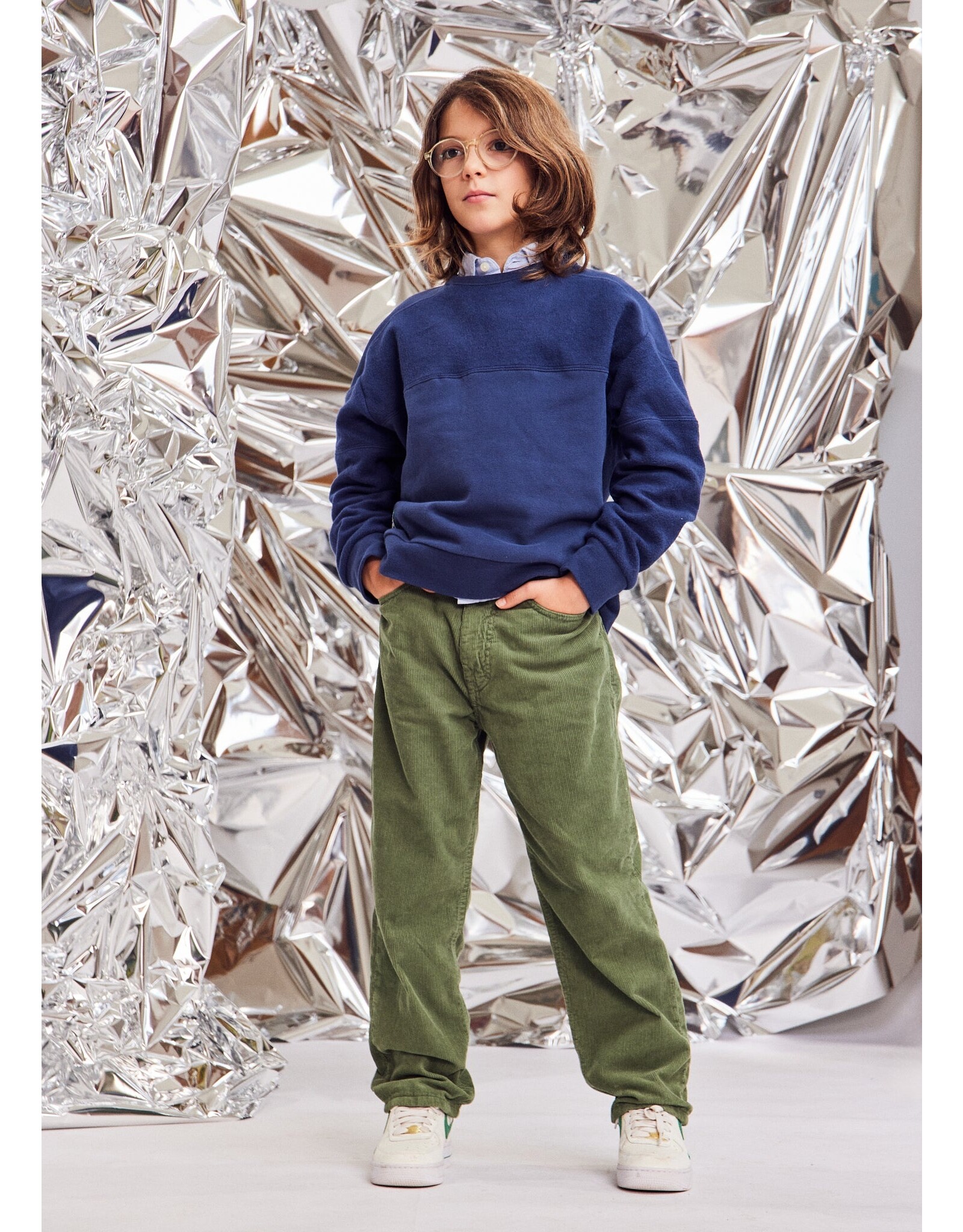 AO76 Finn cord pants olive night/earth green