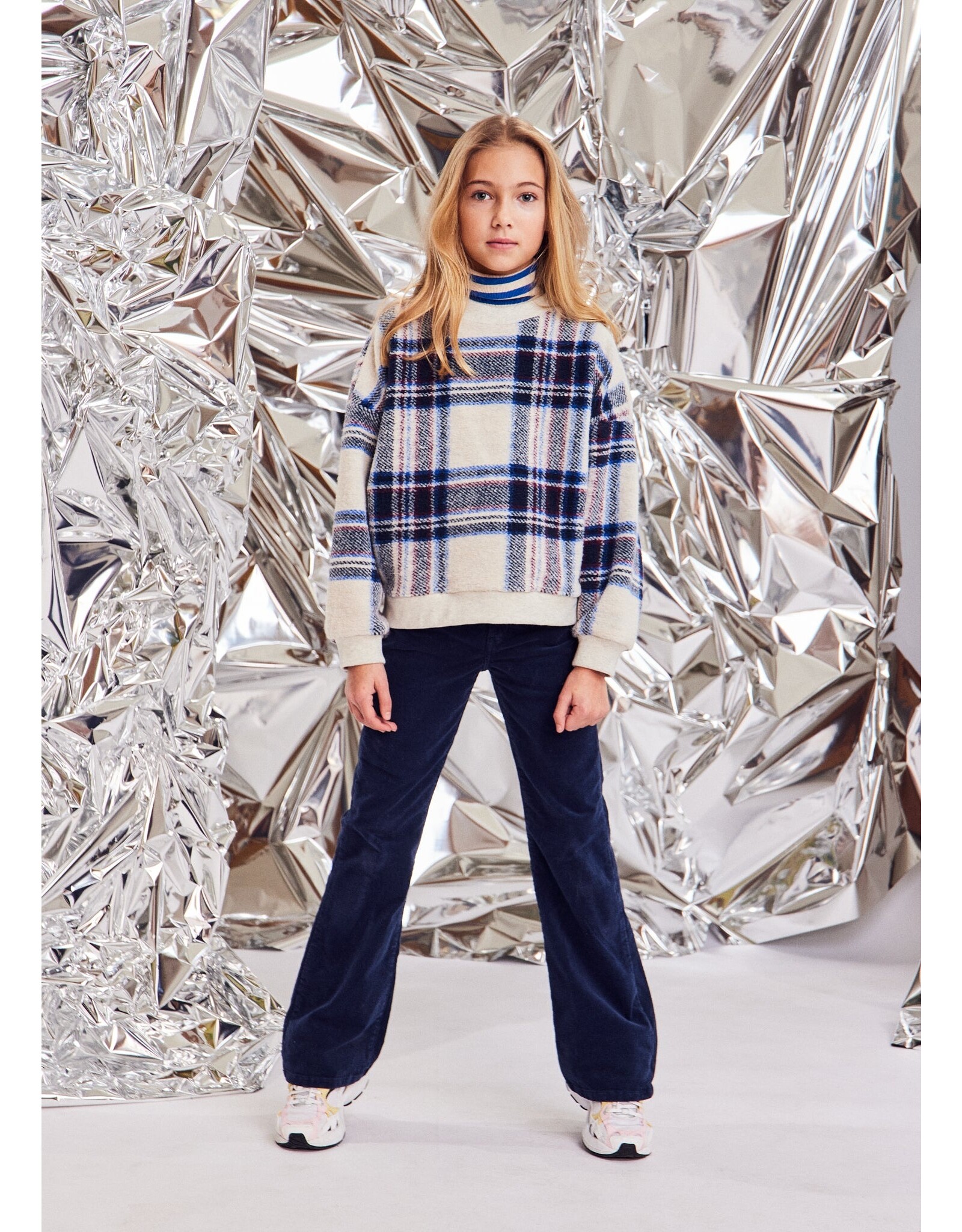 AO76 Annemie corduroy broek flared navy