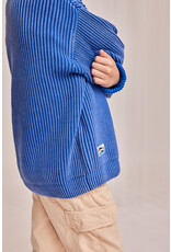 AO76 yaro c-neck fine bright blue