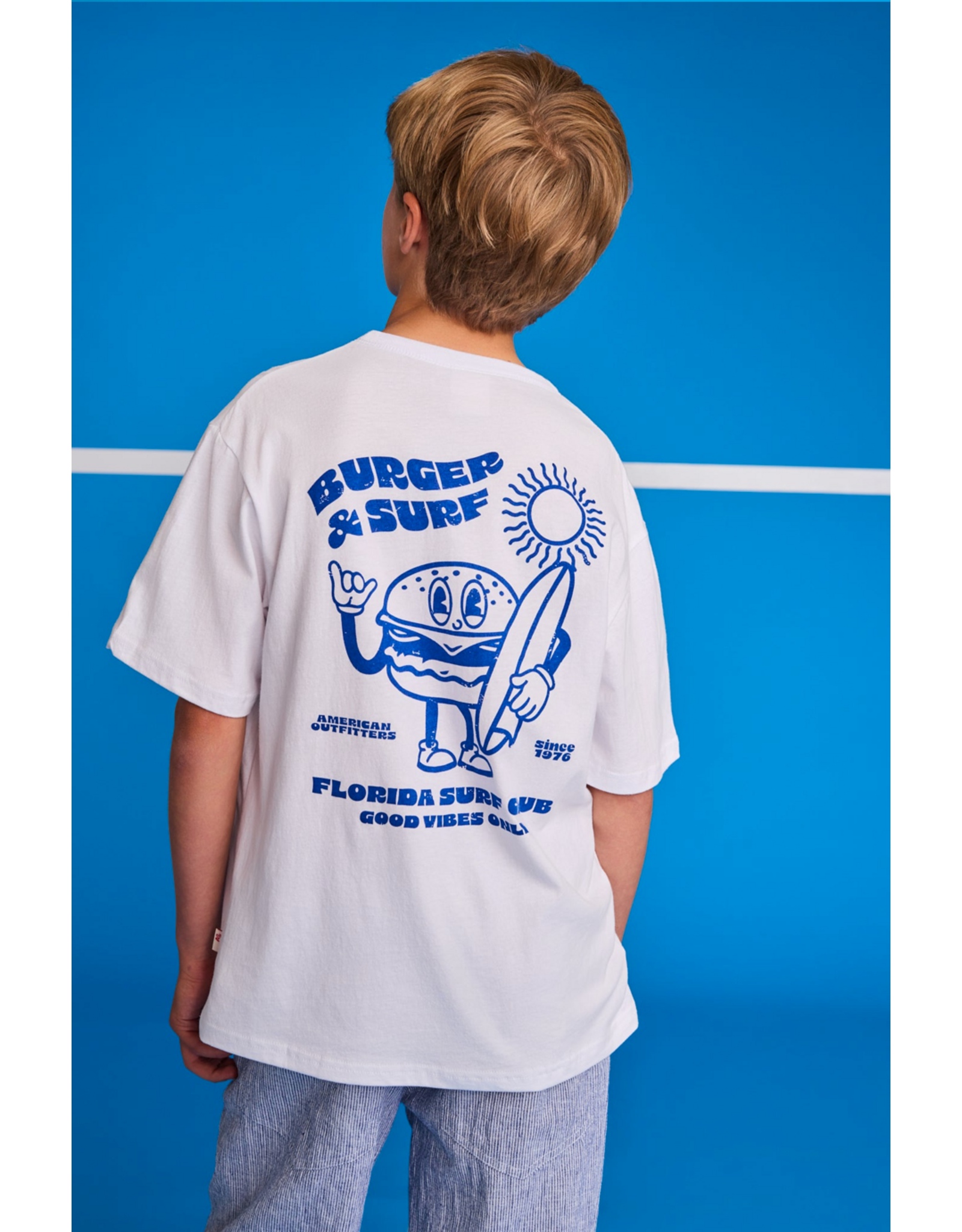 AO76 t-shirt silas burger white