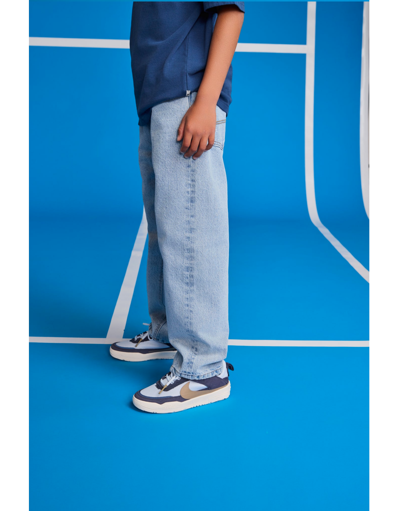 AO76 jeans Finn wash light