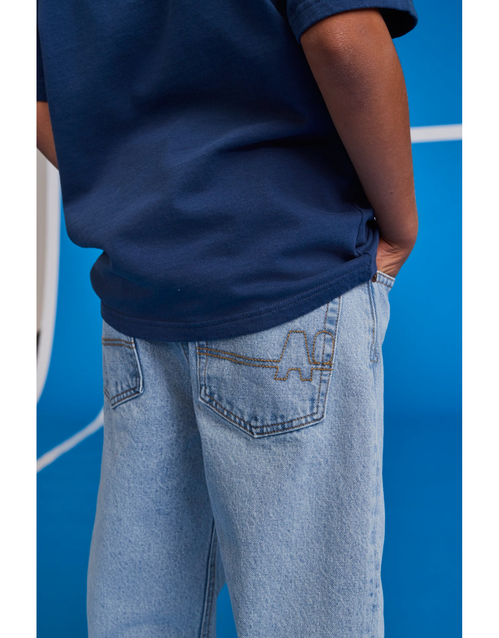 AO76 jeans Finn wash light