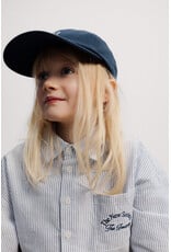the new society blouse Isla gestreept blauw wit