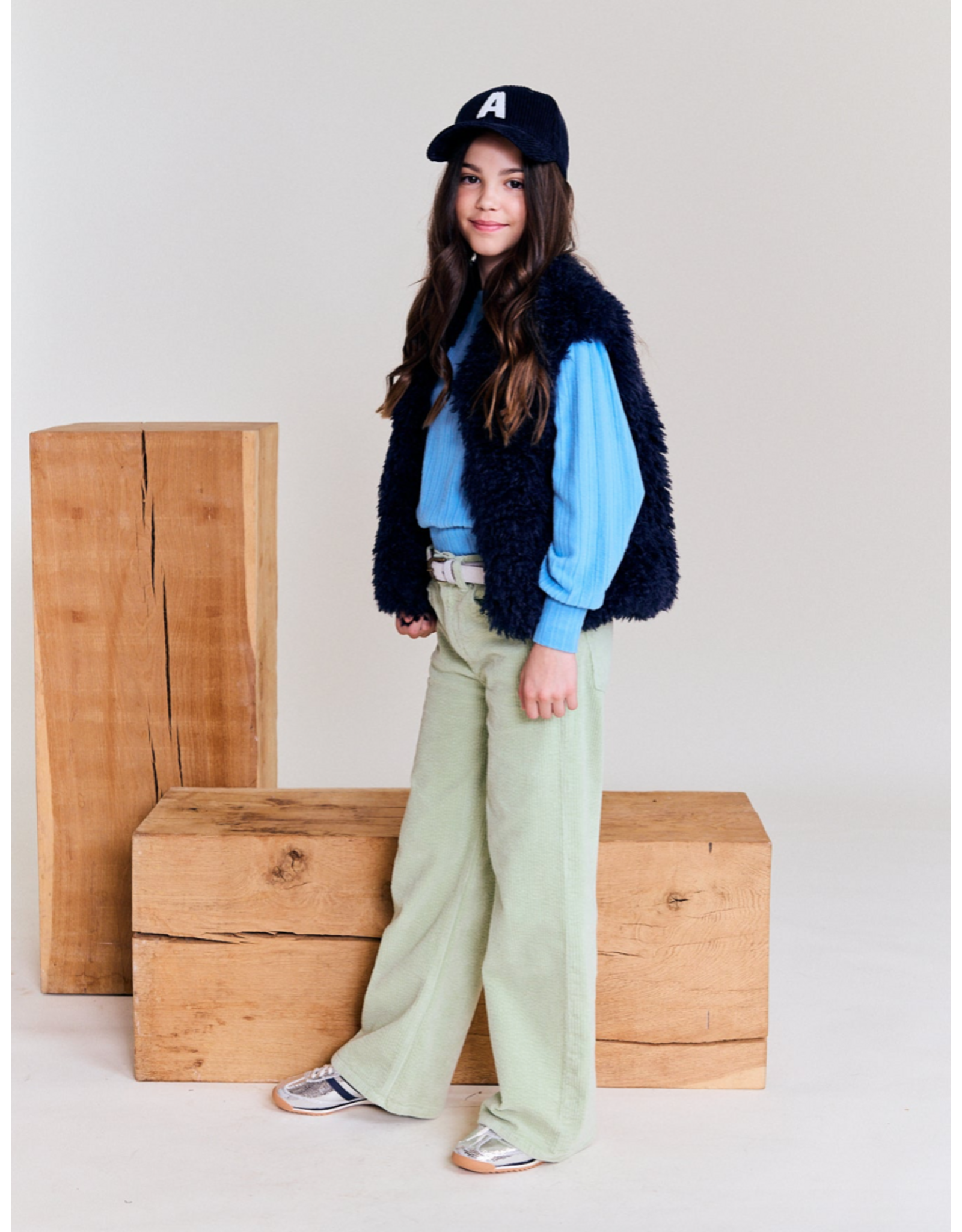 AO76 broek ribfluweel Zina green grey