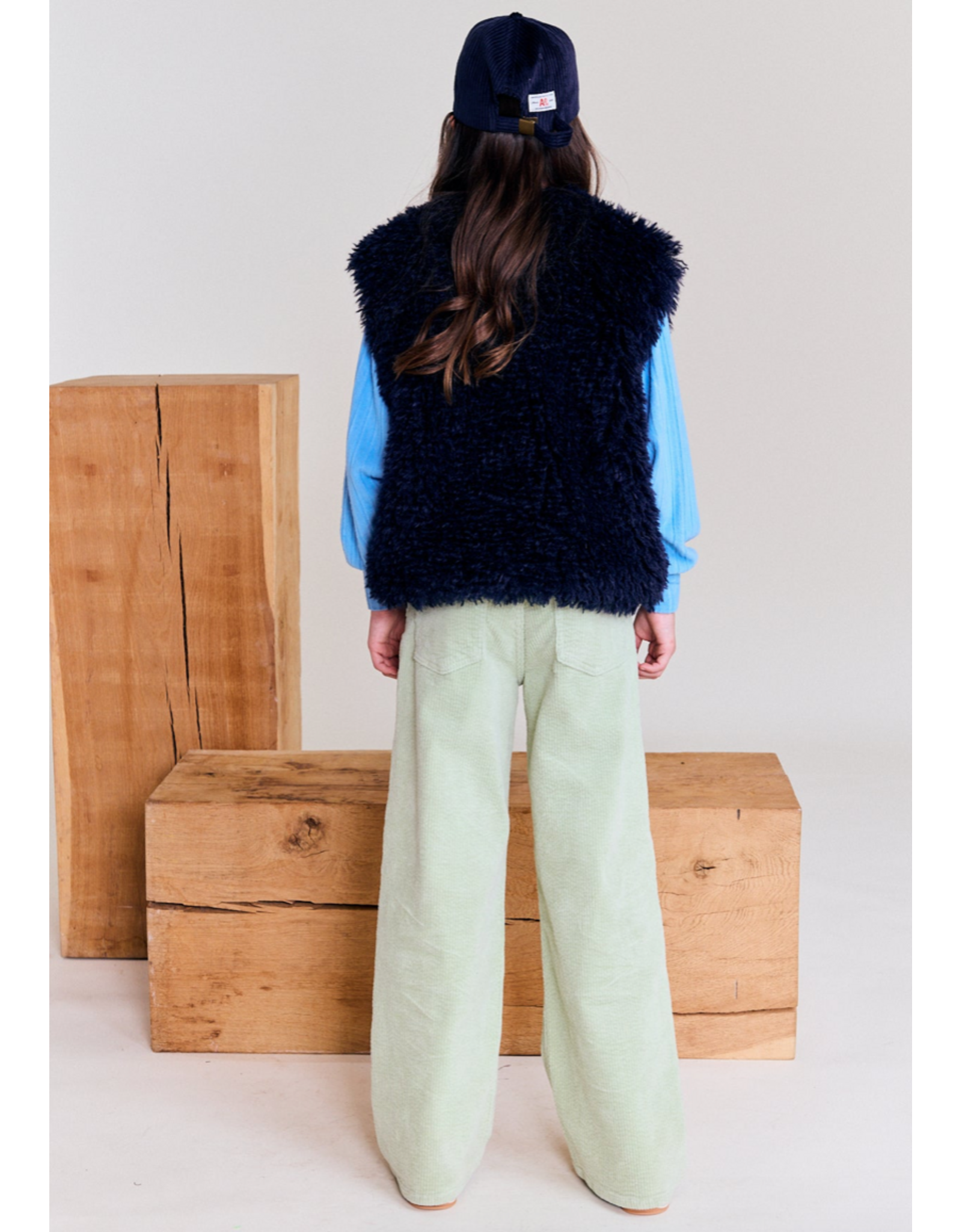 AO76 broek ribfluweel Zina green grey