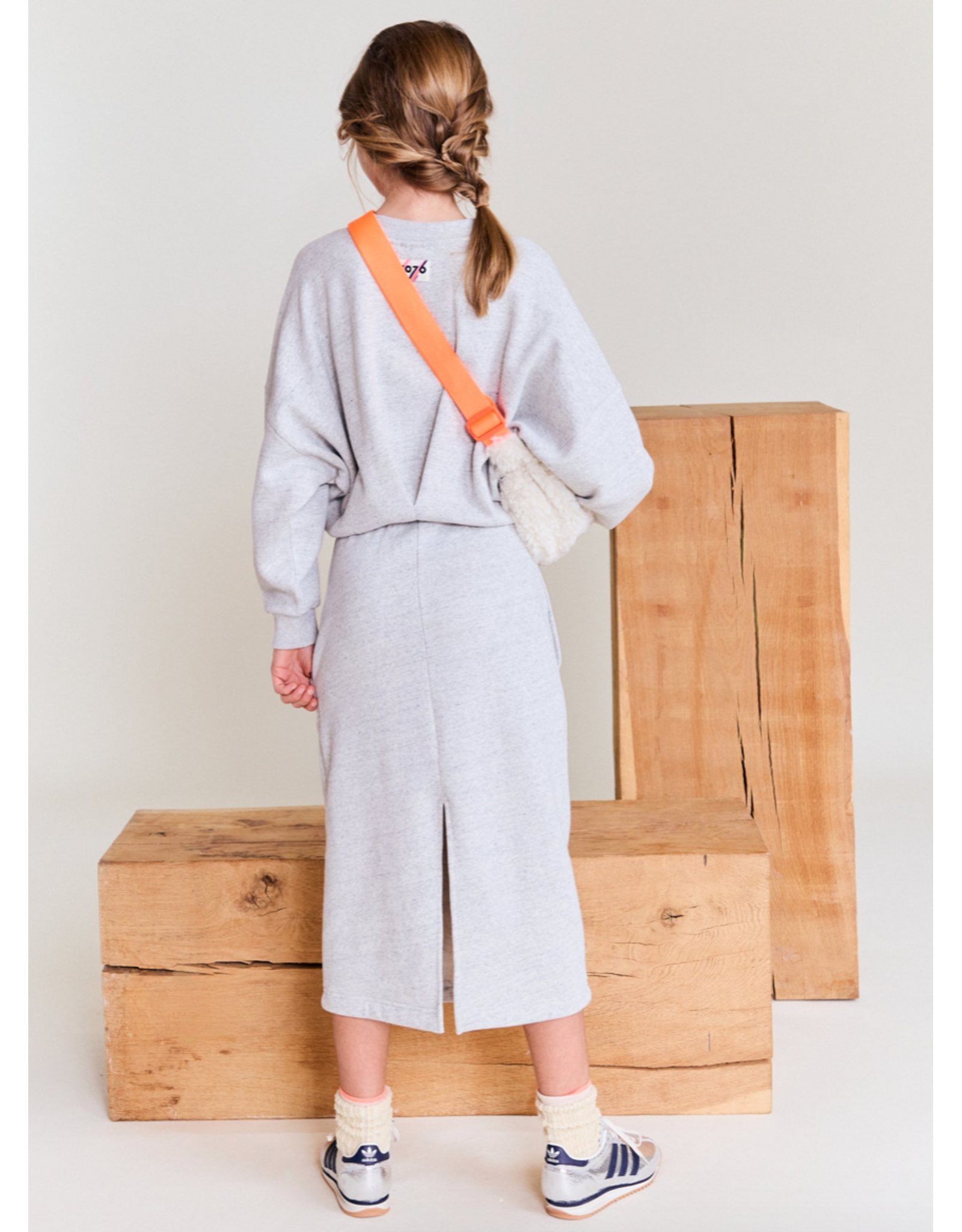 AO76 jurk sweater guri grey melange