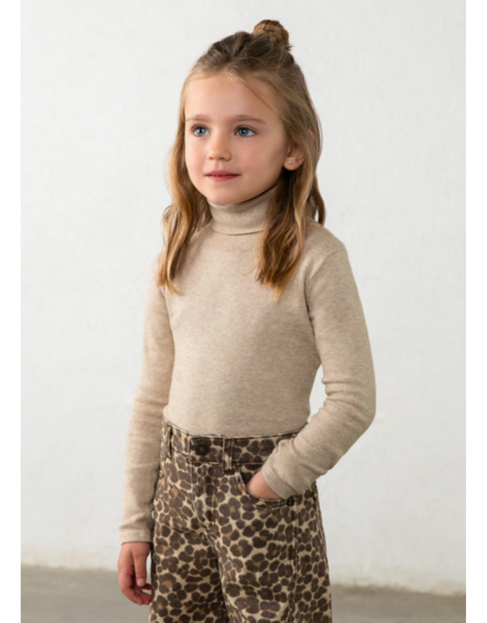 Mayoral pull rolkraag beige