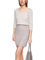 T-shirt met kettingversiering