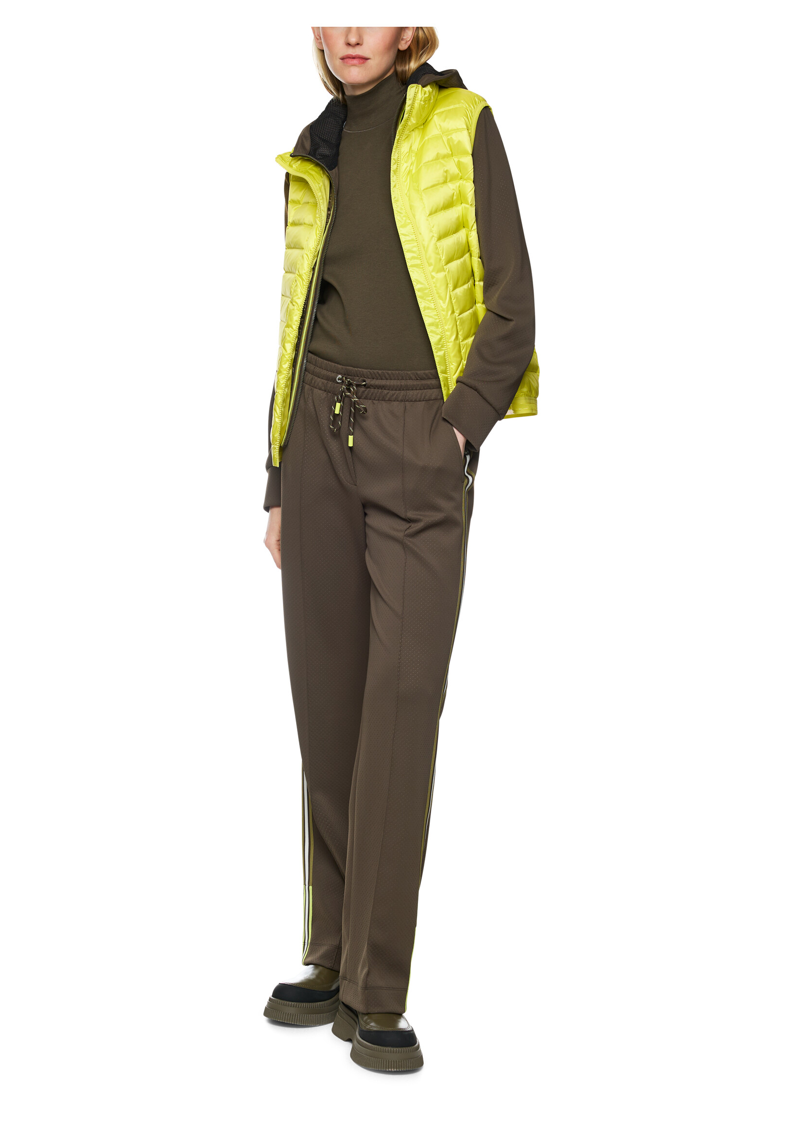 Marccain Sports Vest ZS 37.01 W11 412