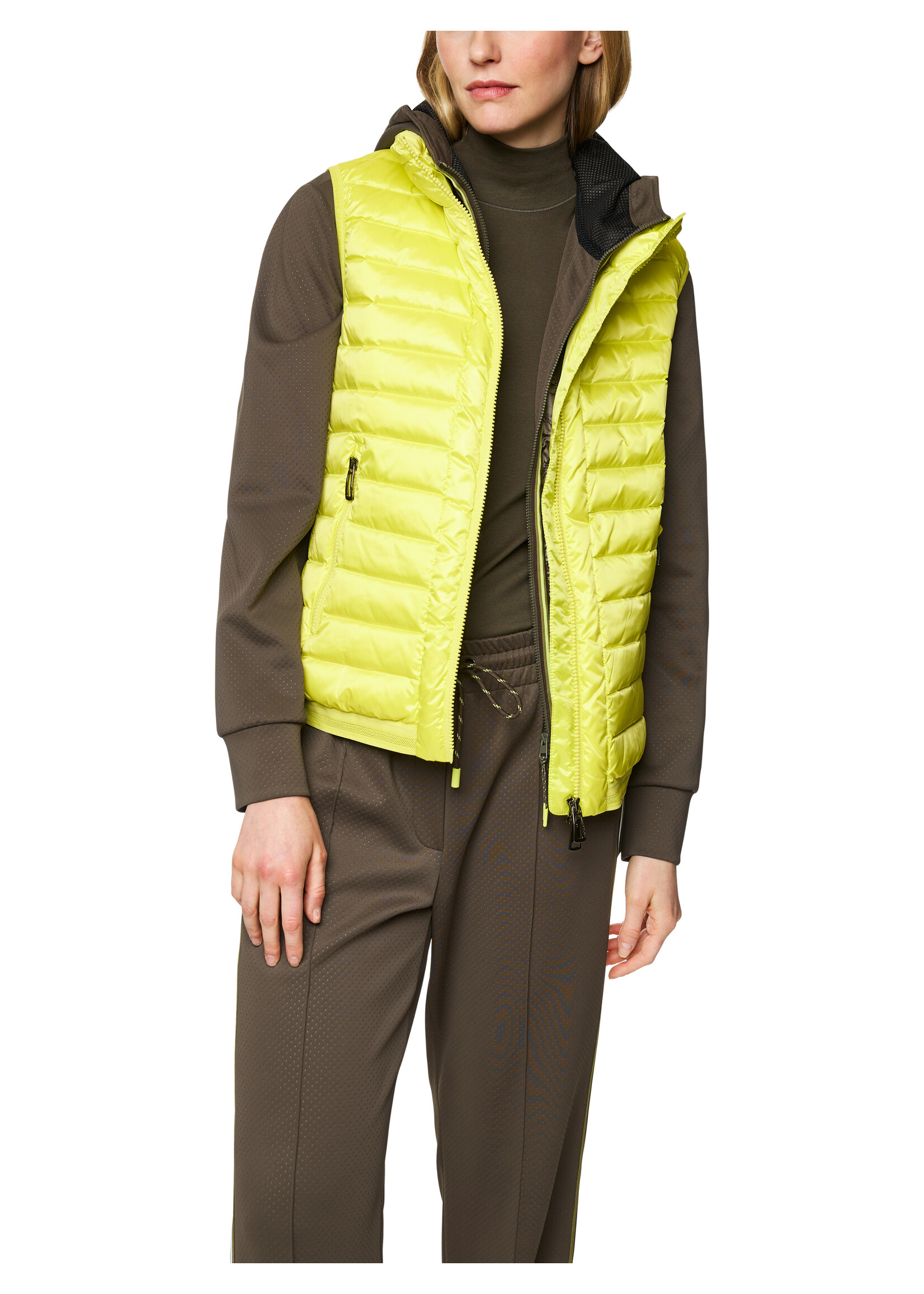 Marccain Sports Vest ZS 37.01 W11 412