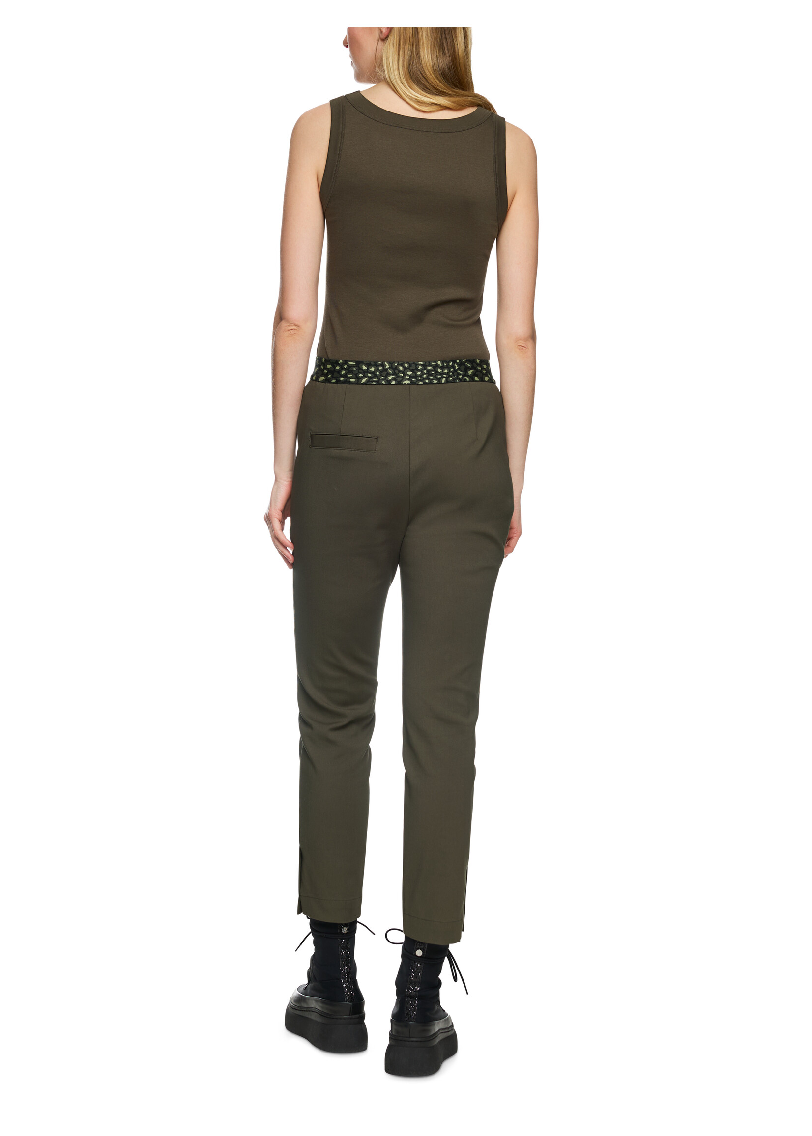 Marccain Sports Broek ZS 81.12 W08 595