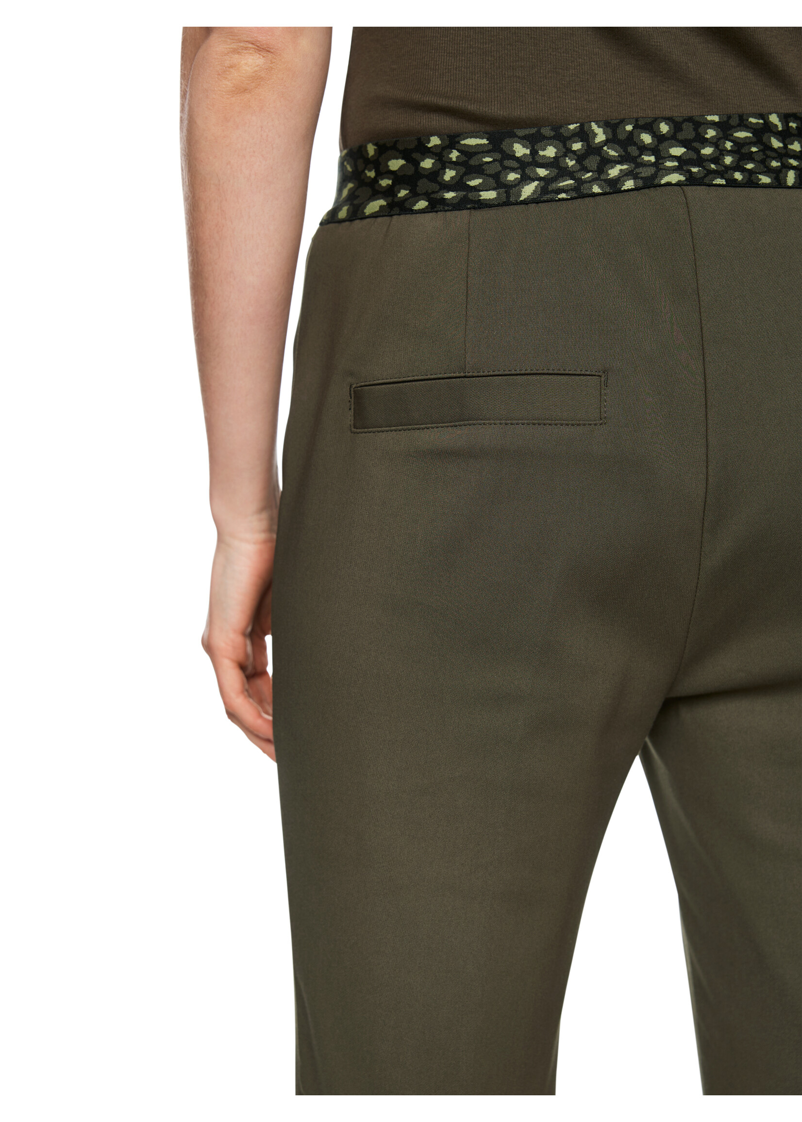 Marccain Sports Broek ZS 81.12 W08 595