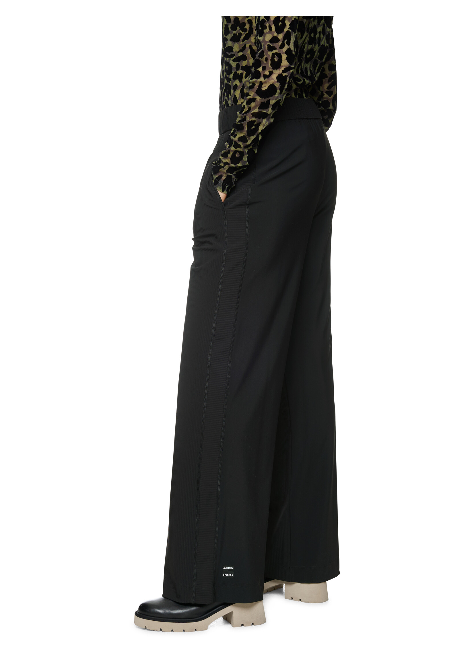 Marccain Sports Broek ZS 81.20 J40 900