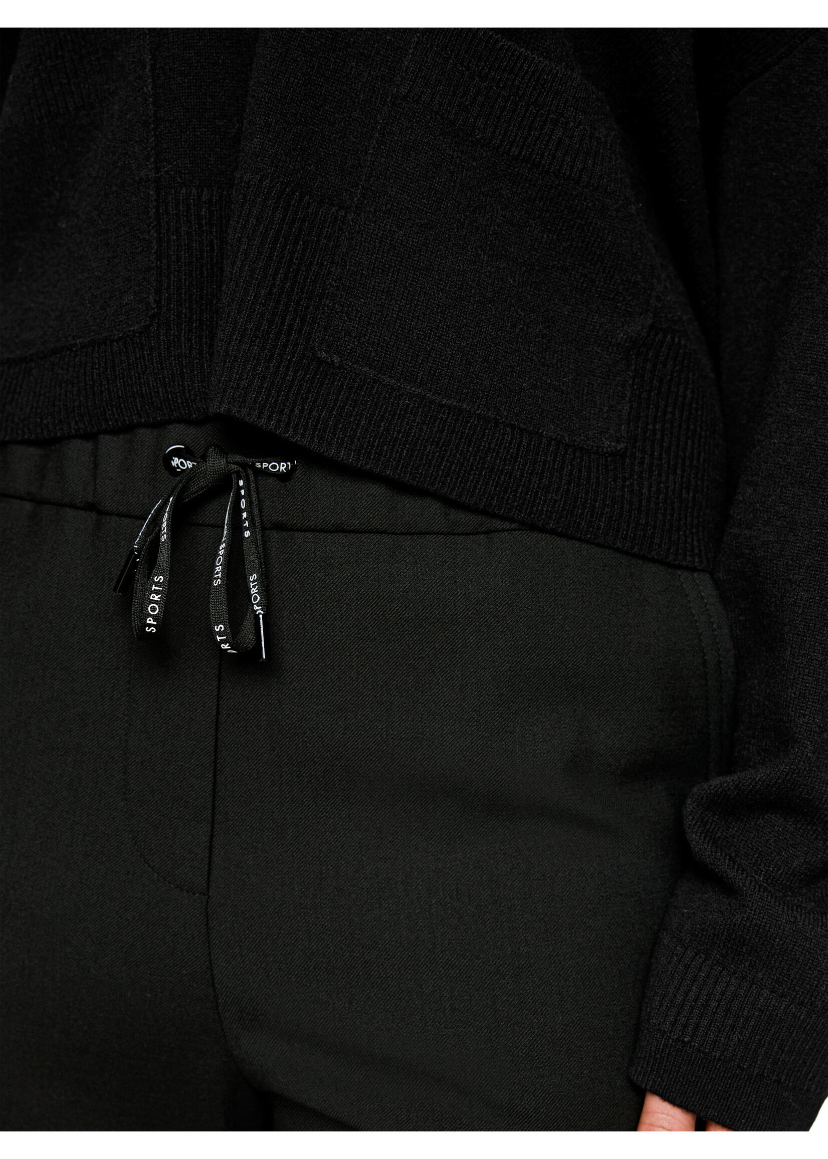 Marccain Sports Broek ZS 81.15 W46 900