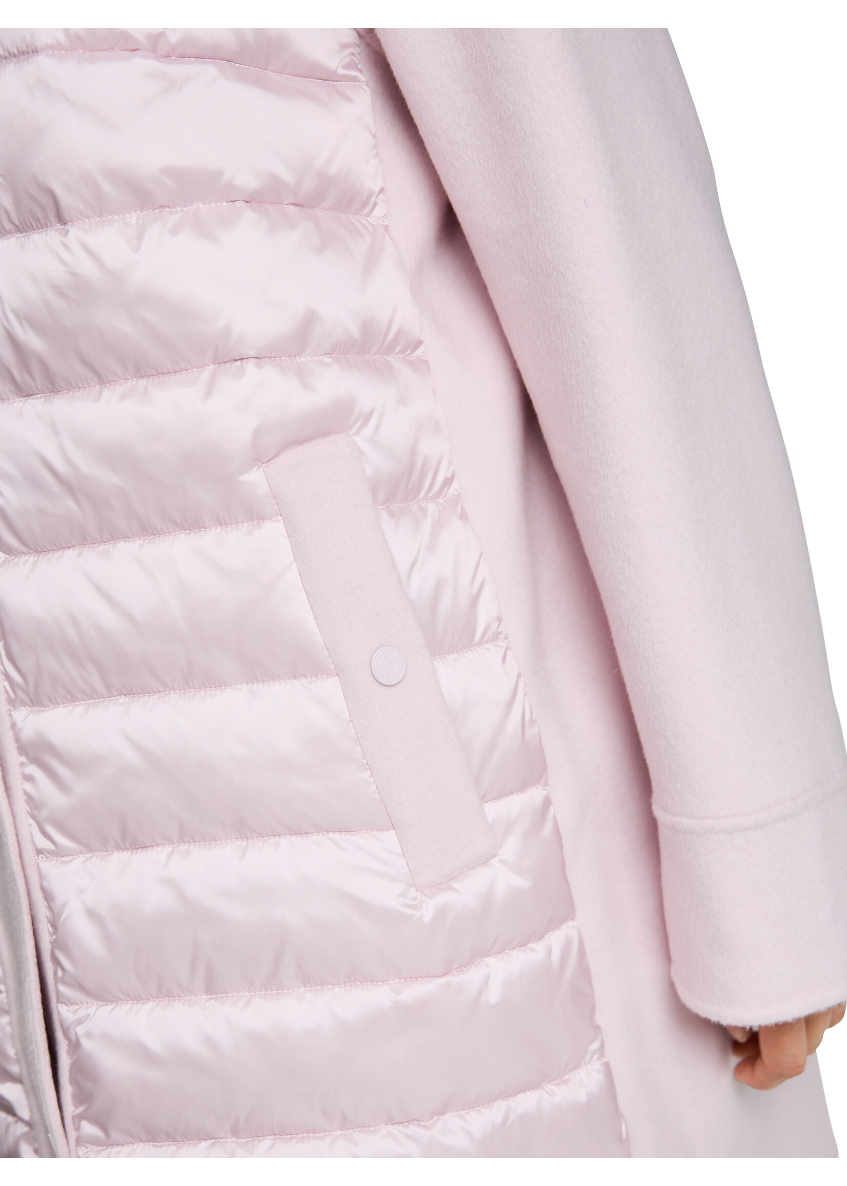 Marccain Sports Mantel ZS 11.03 W18 701