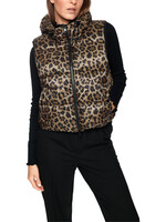 Marccain Sports Vest met capuchon – “Rethink Together”