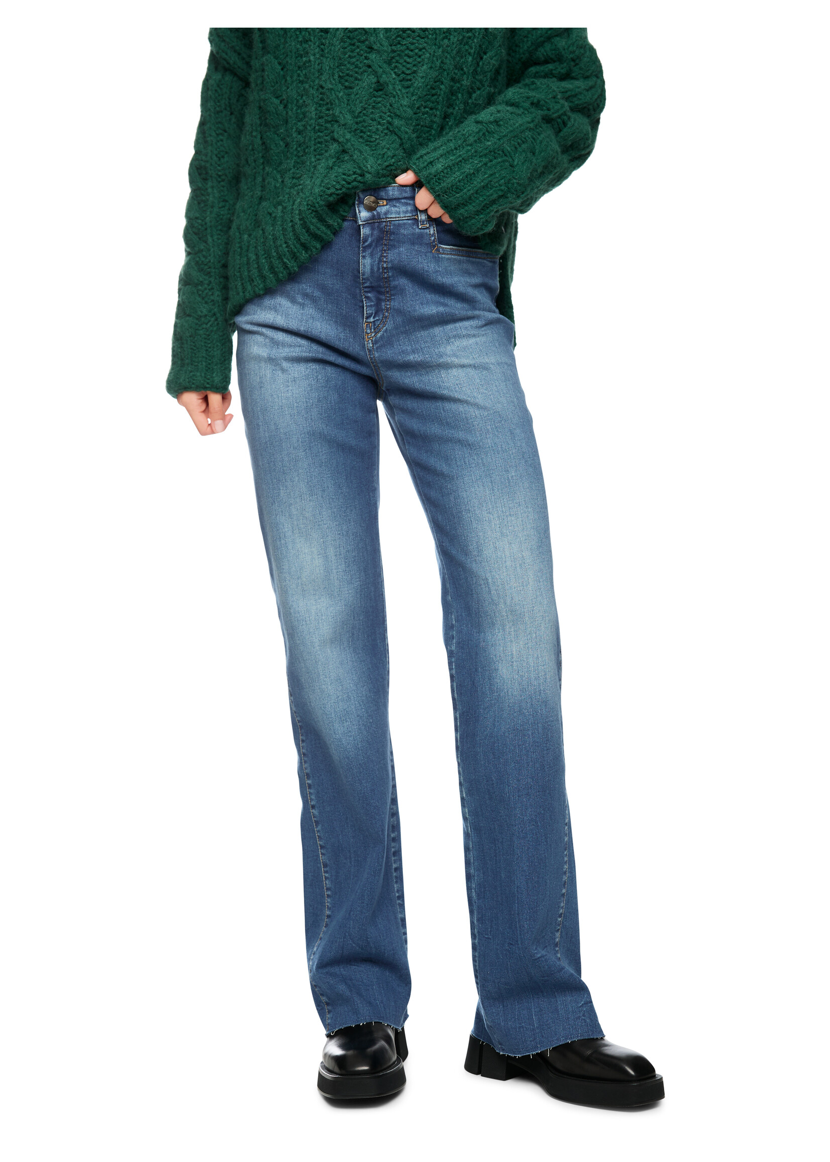 Marccain Pants Jeans ZP 82.18 D53 353